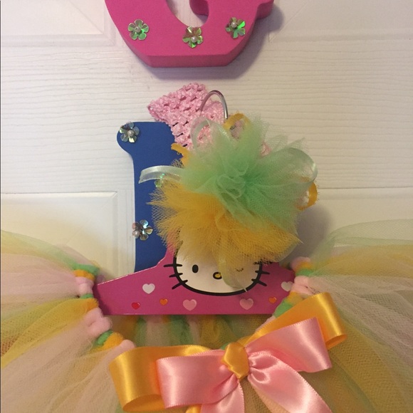 Tutu and headband set for newborn first photos. - Picture 2 of 2